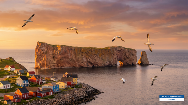 Rocher Percé en mer, Gaspésie, Québec, Canada