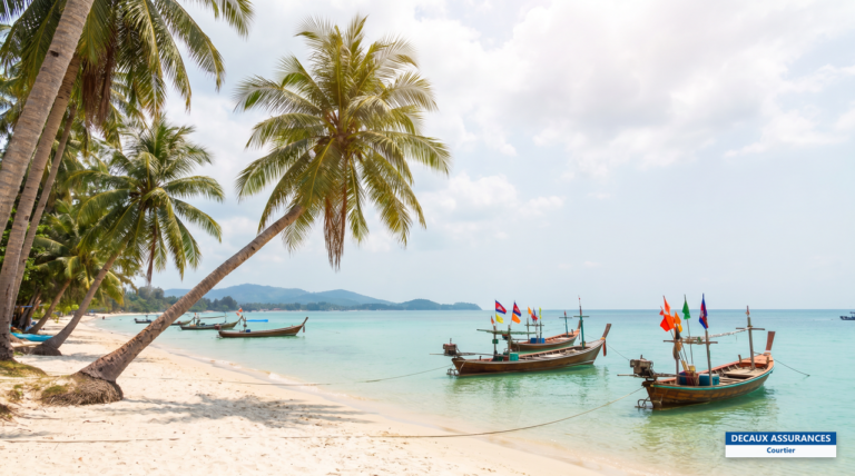 Plage et golfe de Thaïlande à Sihanoukville, Cambodge